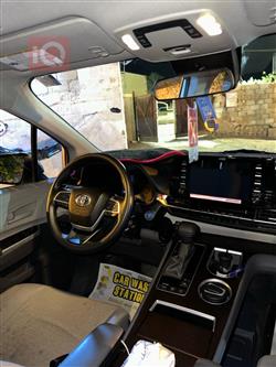 تويوتا سيينا